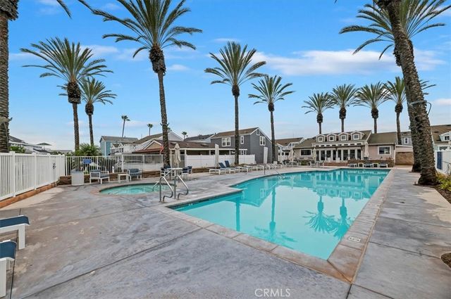 58 Beach, Newport Beach, CA 92663