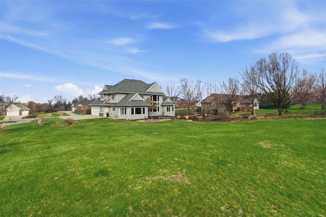 2502 River Run Court, Cedar Rapids, IA 52411