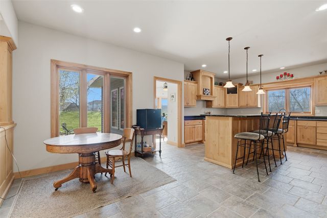 2502 River Run Court, Cedar Rapids, IA 52411