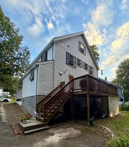 243 Walnut St 243, Wellesley, MA 02481