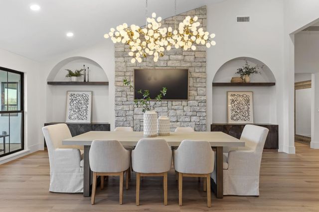 223 Spring Ln, Newcastle, CA 95658