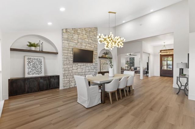 223 Spring Ln, Newcastle, CA 95658