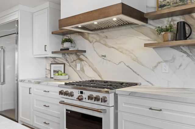 223 Spring Ln, Newcastle, CA 95658