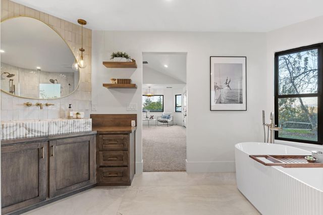 223 Spring Ln, Newcastle, CA 95658