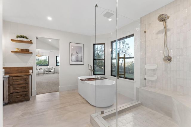 223 Spring Ln, Newcastle, CA 95658