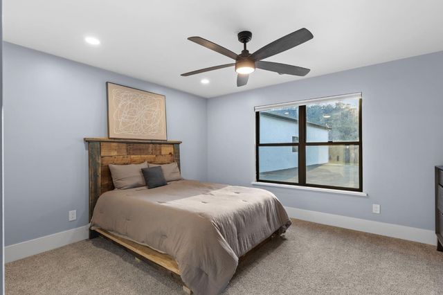 223 Spring Ln, Newcastle, CA 95658