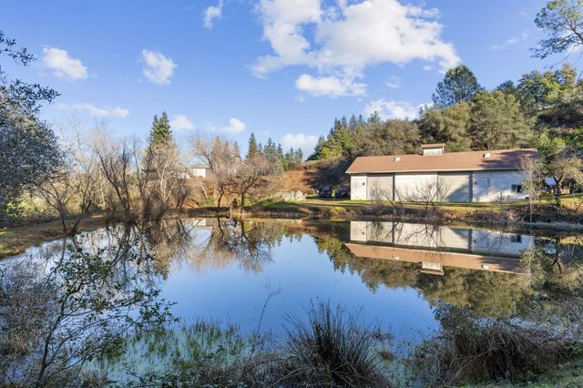 223 Spring Ln, Newcastle, CA 95658