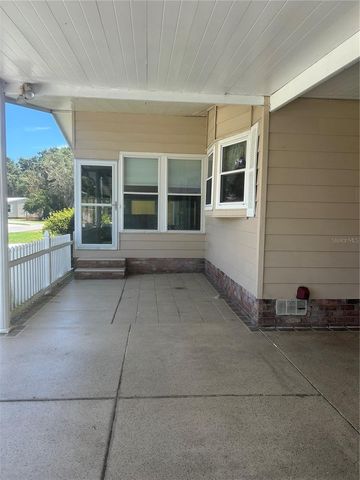 1708 LILLY LANE, The Villages, FL 32159