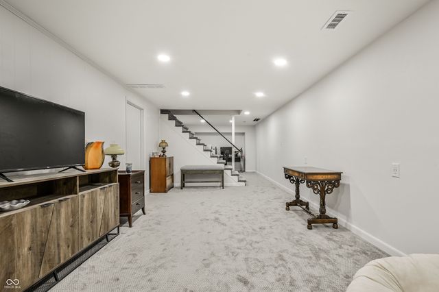 727 Johnson Drive, Carmel, IN 46033