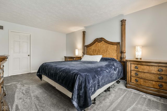 727 Johnson Drive, Carmel, IN 46033