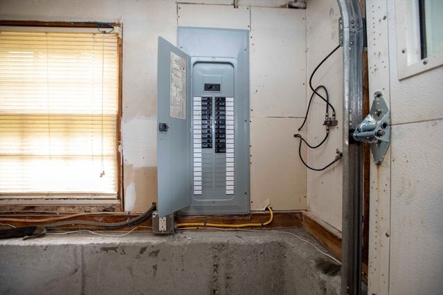 202 Baker Road, Swansea, MA 02777