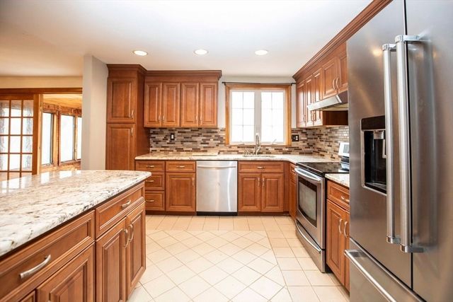 202 Baker Road, Swansea, MA 02777