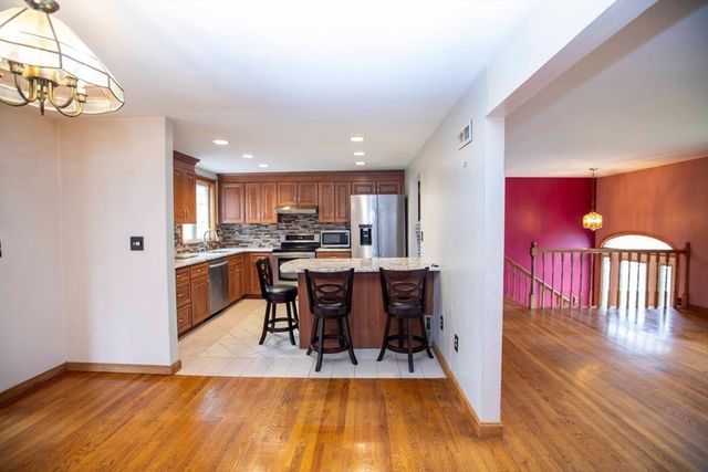 202 Baker Road, Swansea, MA 02777