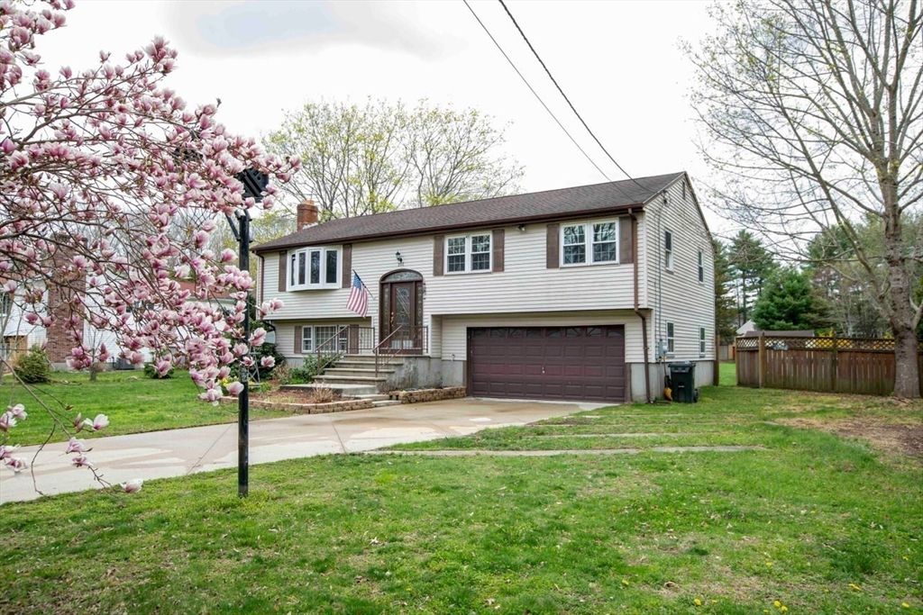 202 Baker Road, Swansea, MA 02777