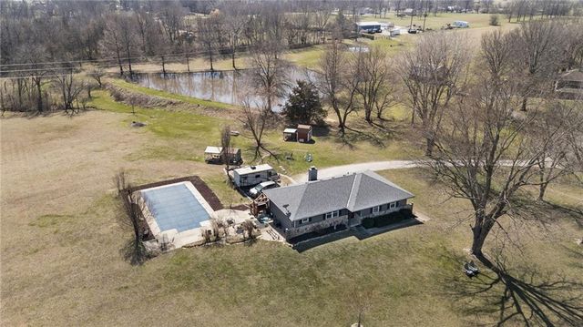 20802 S Dean Road, Belton, MO 64012
