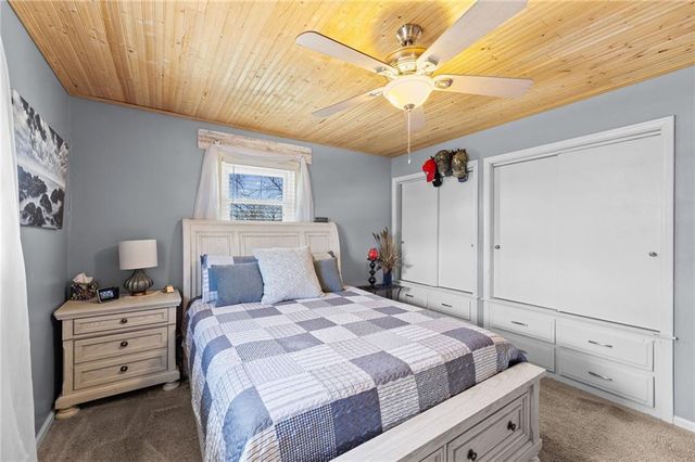 20802 S Dean Road, Belton, MO 64012