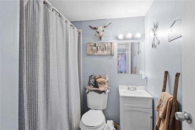 20802 S Dean Road, Belton, MO 64012