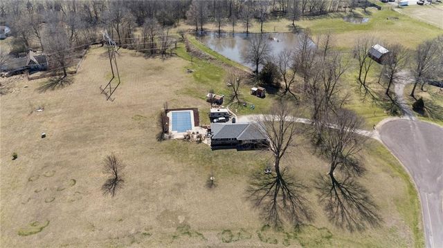 20802 S Dean Road, Belton, MO 64012