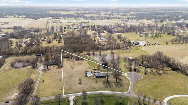 20802 S Dean Road, Belton, MO 64012