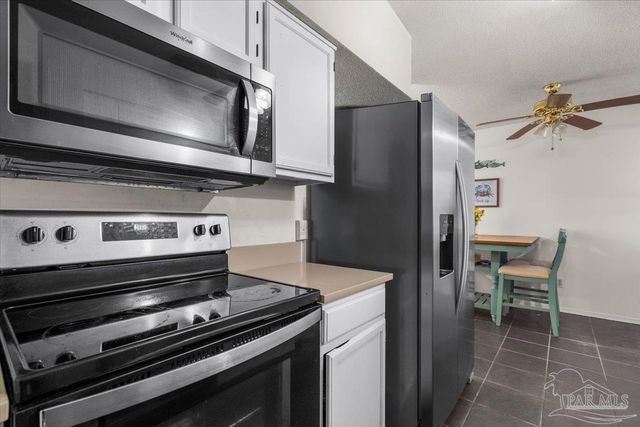 479 Bay Pine Villa Dr, Pensacola, FL 32506