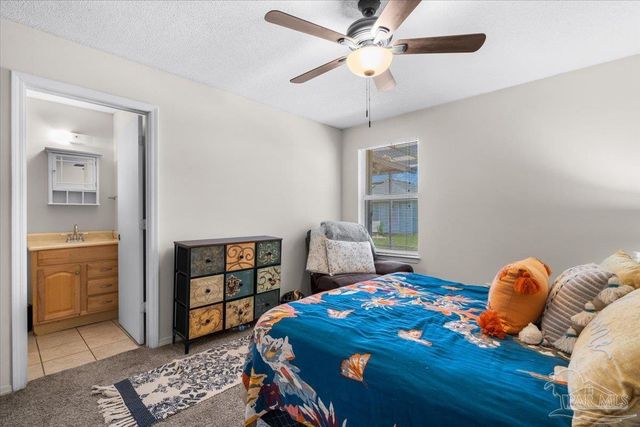 479 Bay Pine Villa Dr, Pensacola, FL 32506