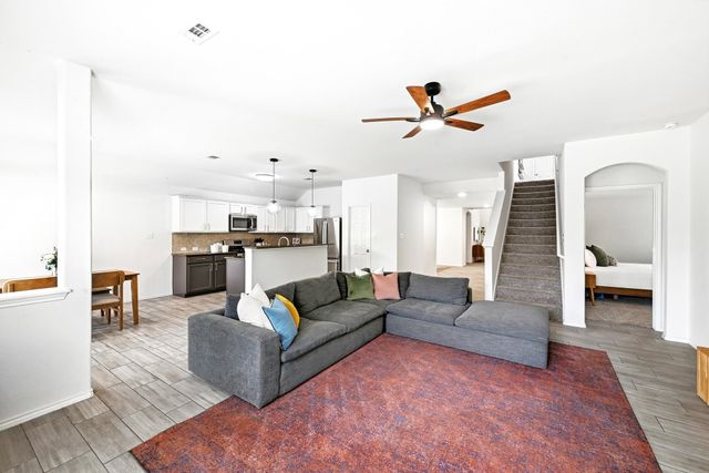 184 Coral Stone TRL, Buda, TX 78610