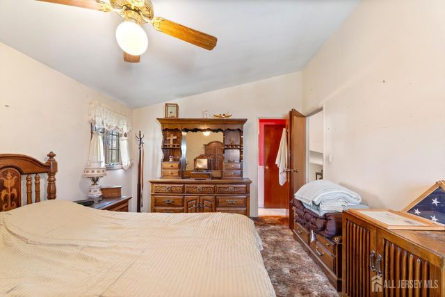 69 Stevens Avenue, Old Bridge, NJ 08857