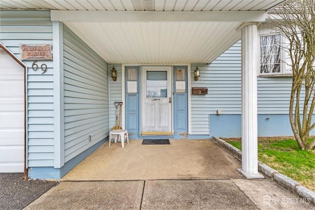 69 Stevens Avenue, Old Bridge, NJ 08857