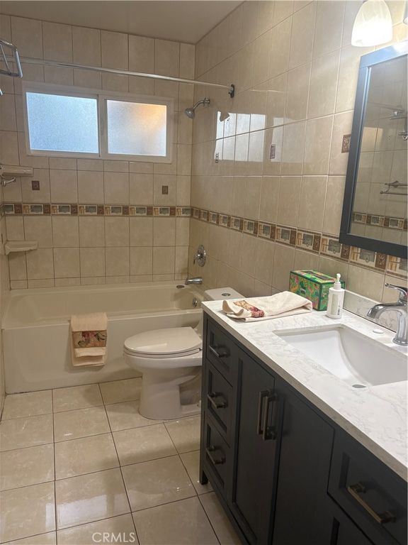 Image 13 of property listing at 23435 Welby Way, West Hills, CA 91307