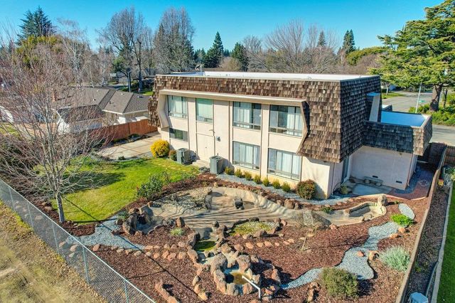 2620 Kadema Dr, Sacramento, CA 95864