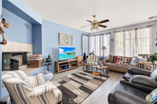 14707 Grandview Drive, Moreno Valley, CA 92555