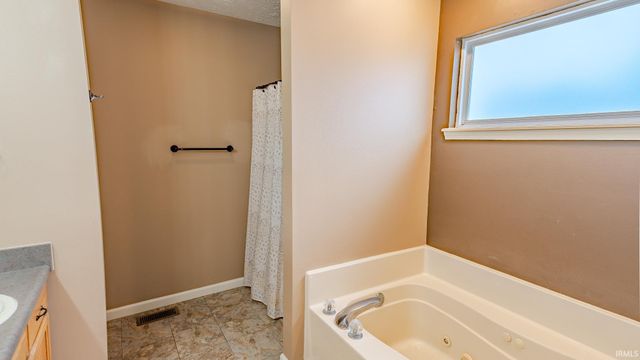 50 Shadow Valley Court, Lafayette, IN 47909