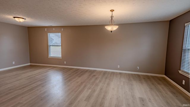 50 Shadow Valley Court, Lafayette, IN 47909