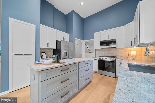 13514 RYTON RIDGE LN, Gainesville, VA 20155