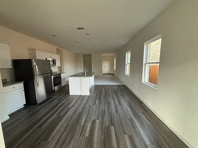 5940 Sahara Drive, Forney, TX 75126