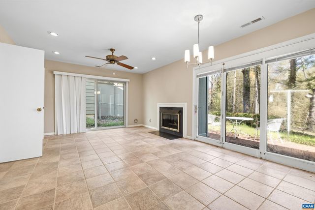 307 LAKE FOREST LN, Charlottesville, VA 22901
