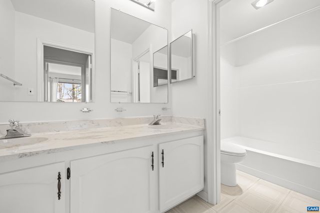 307 LAKE FOREST LN, Charlottesville, VA 22901