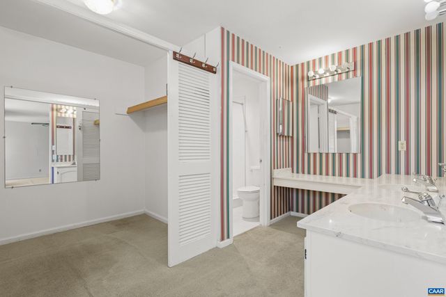 307 LAKE FOREST LN, Charlottesville, VA 22901
