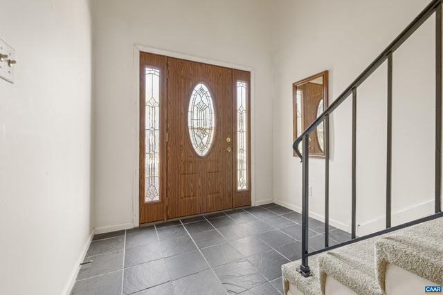 307 LAKE FOREST LN, Charlottesville, VA 22901