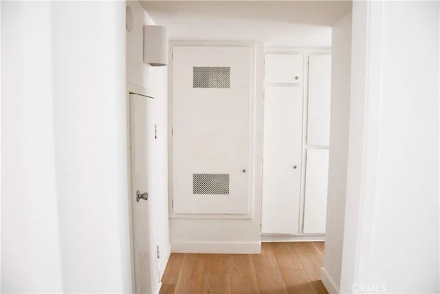 994 Valencia 104, Costa Mesa, CA 92626