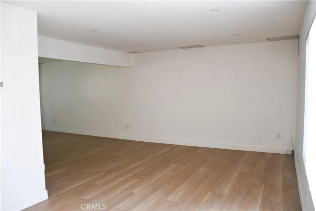 994 Valencia 104, Costa Mesa, CA 92626