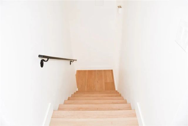 994 Valencia 104, Costa Mesa, CA 92626