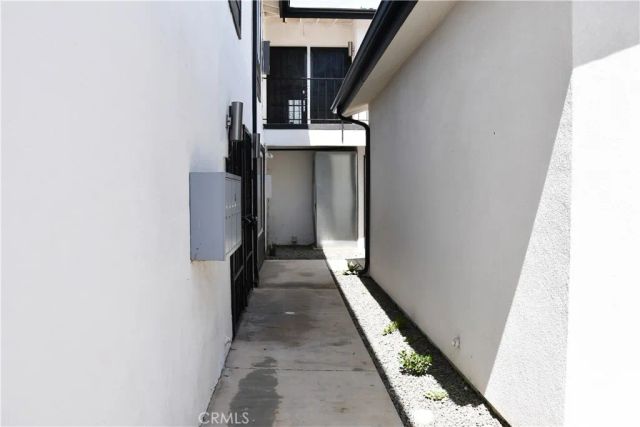 994 Valencia 104, Costa Mesa, CA 92626