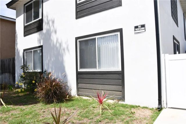 994 Valencia 104, Costa Mesa, CA 92626