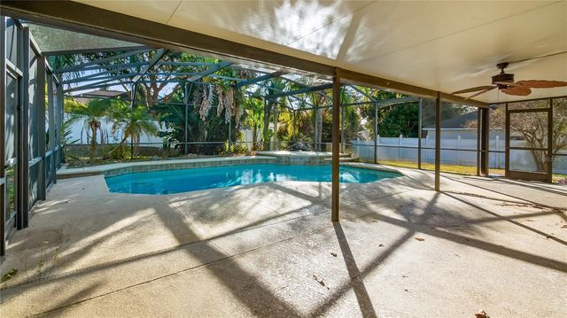 13136 LAKEWIND DRIVE, Clermont, FL 34711