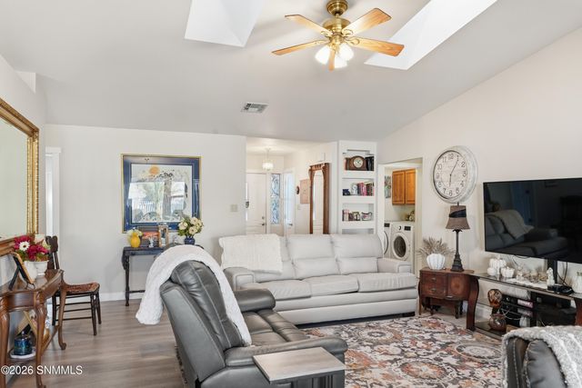 1001 Lantana Avenue, Las Cruces, NM 88005