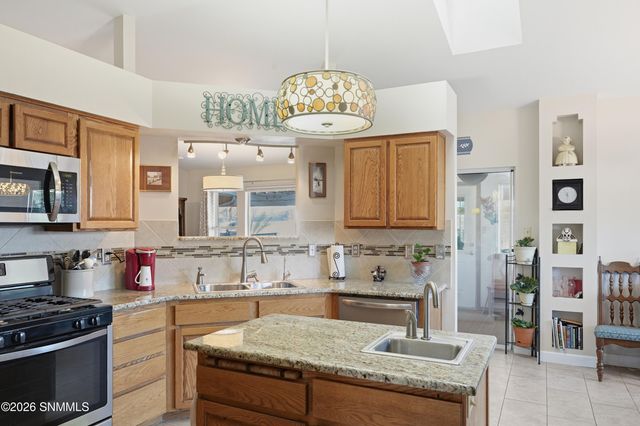 1001 Lantana Avenue, Las Cruces, NM 88005