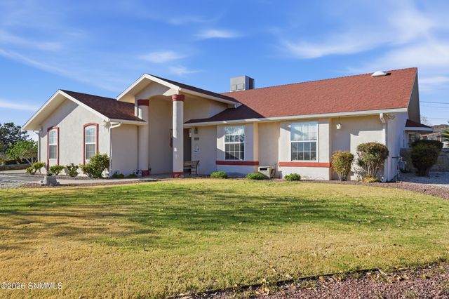 1001 Lantana Avenue, Las Cruces, NM 88005