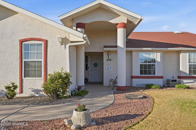 1001 Lantana Avenue, Las Cruces, NM 88005