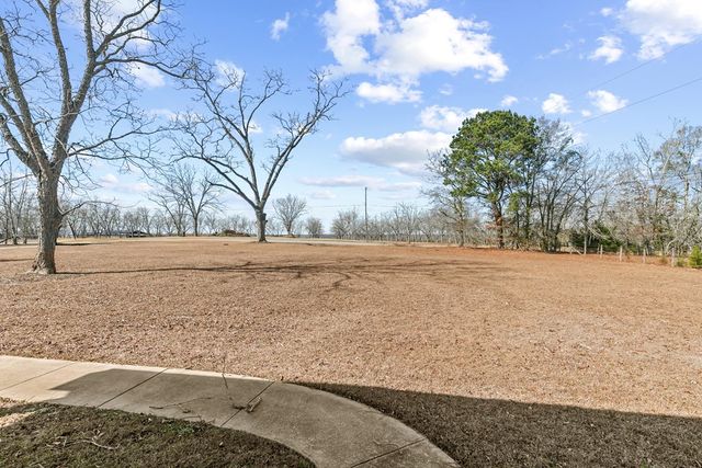 2829 S. County Road 33, Ashford, AL 36312